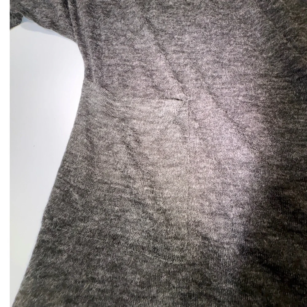 Cecico & Turquoise Haven Womens Tops Bundle Grey Off Shoulder Yellow V-Neck L - Picture 3 of 13